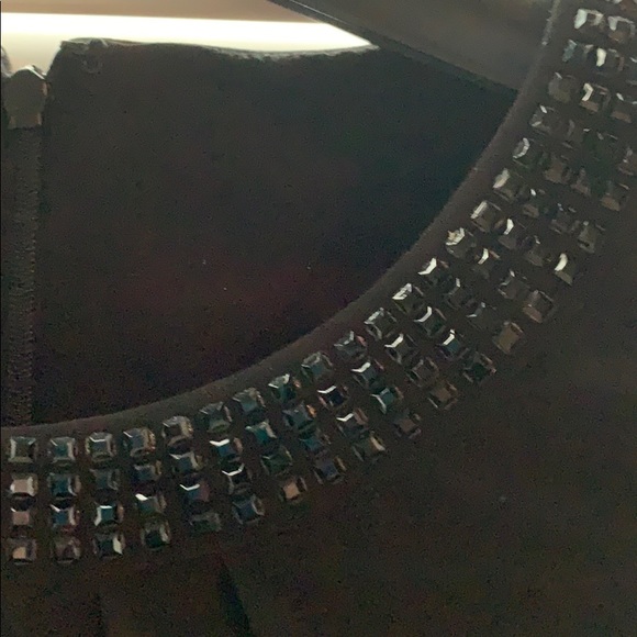 Black Sleeveless Anne Klein Dress - Picture 2 of 5